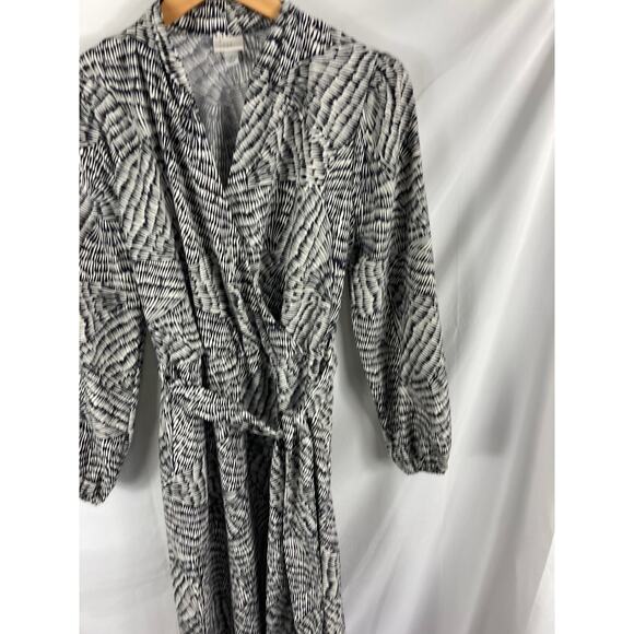 A New Day Patterned Midi Dress Size Small - Picture 3 of 6